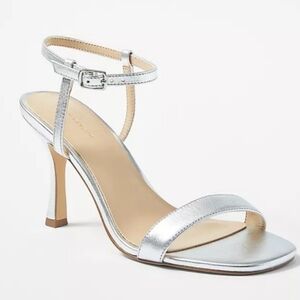 NEW! ANN TAYLOR Leather Mettalic Silver Open Toe Heeled Sandals 9.